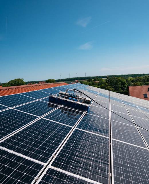 NB Solarclean - Umweltfreundliche Solarreinigung / Photovoltaikreinigung mit modernster Robotertechnik in Franken - Würzburg - Kitzingen.